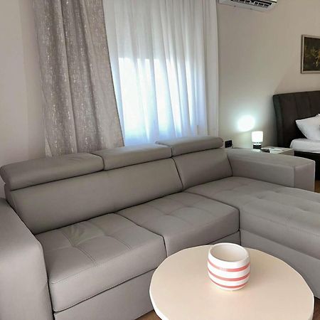 Guest House Pulake Berati Exterior foto
