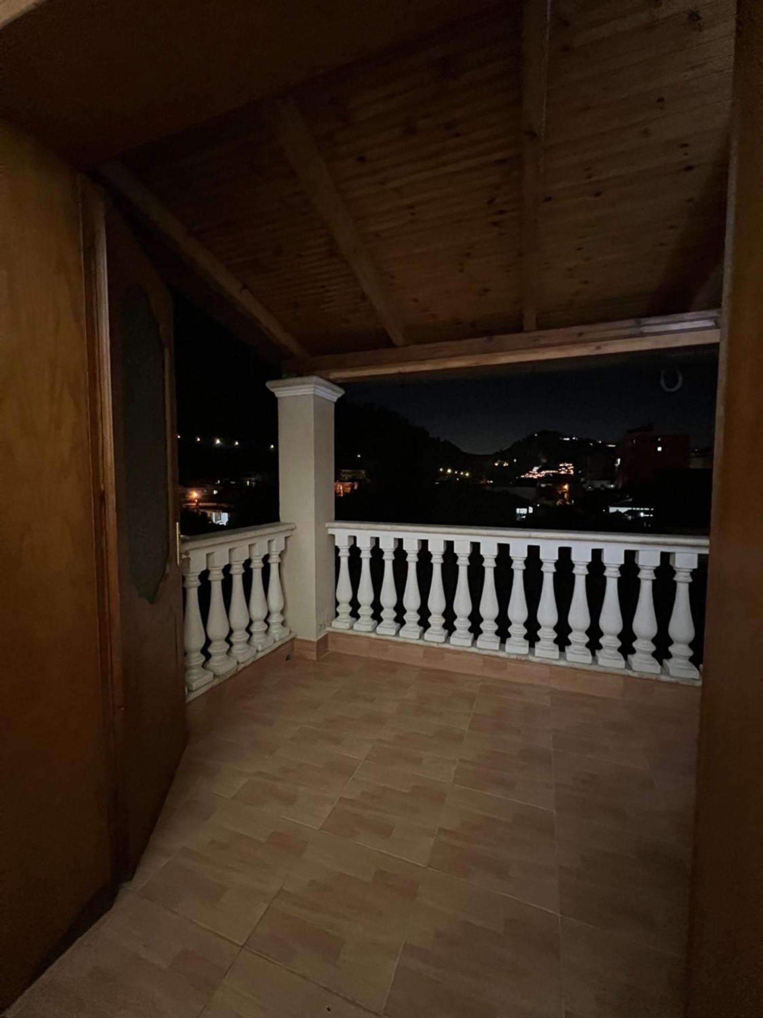 Guest House Pulake Berati Exterior foto