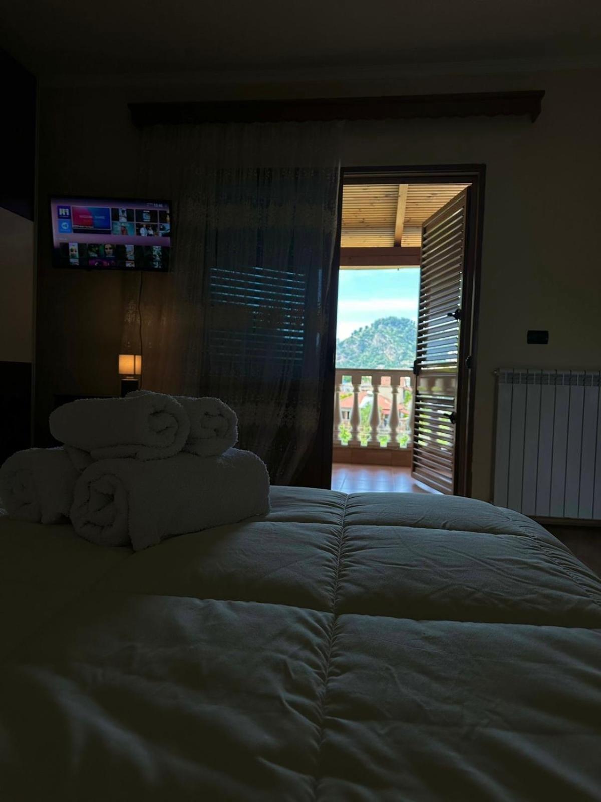 Guest House Pulake Berati Exterior foto